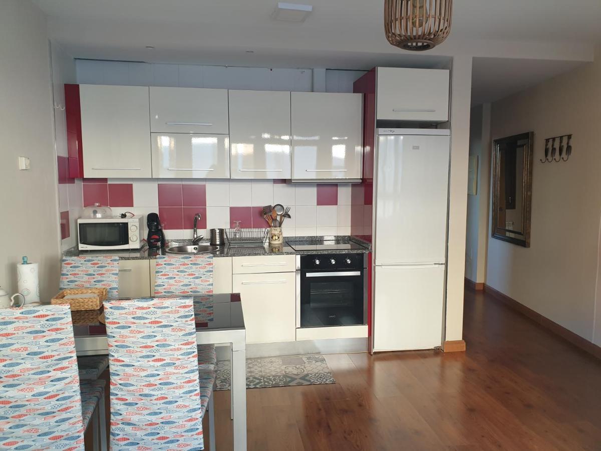 Apartamento Cine Colon 2 Ribadeo Zewnętrze zdjęcie