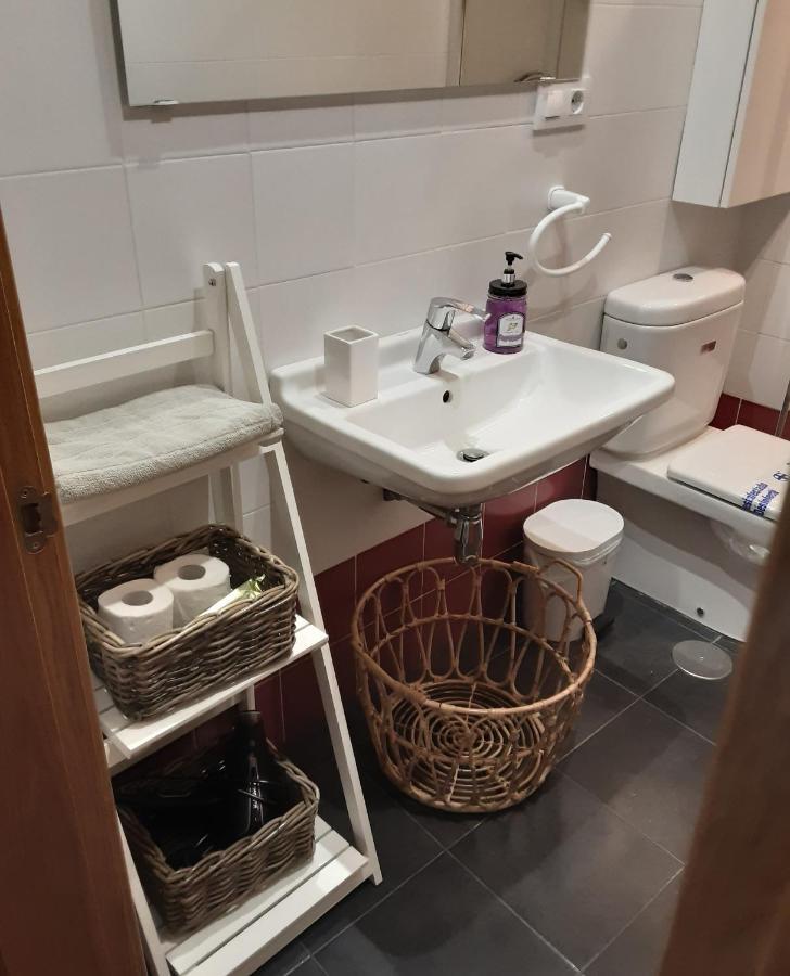 Apartamento Cine Colon 2 Ribadeo Zewnętrze zdjęcie